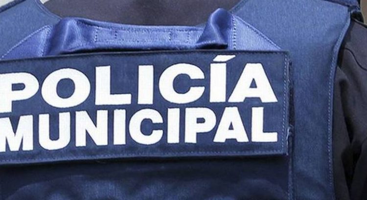 Policía juega ruleta rusa y pierde la vida