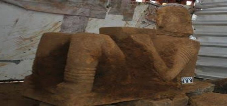 El INAH descubre una escultura prehispánica de Chac Mool en Michoacán