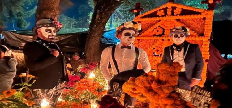 Gran celebración vivió Michoacán en su noche de muertos