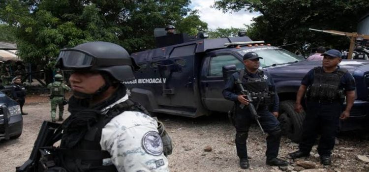 Enfrentamientos entre cárteles por el control de Tierra Caliente dejan cinco muertos en Michoacán