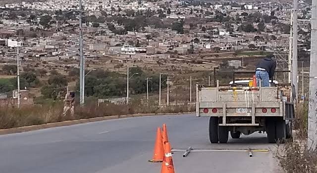 Colocan señalética vial en importante cruce de Zamora