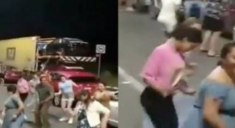 Conductores bailan ‘Payaso de Rodeo’ tras un accidente en Michoacán