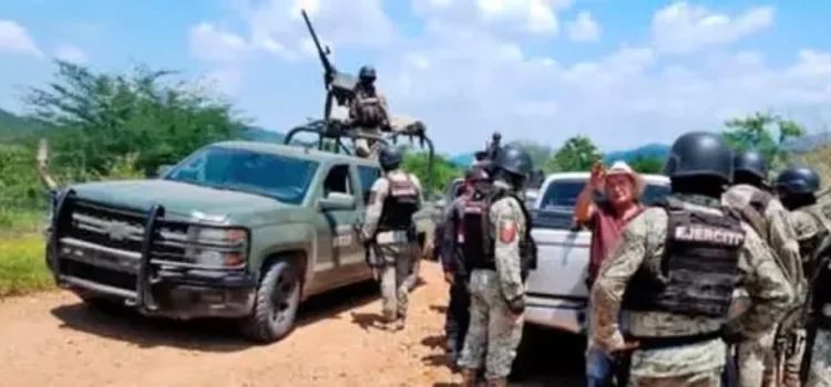 4 soldados muertos y 9 heridos tras ataque con drones en Michoacán