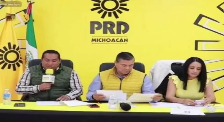 Se bajan 3 precandidatos del PRD en Michoacán por inseguridad