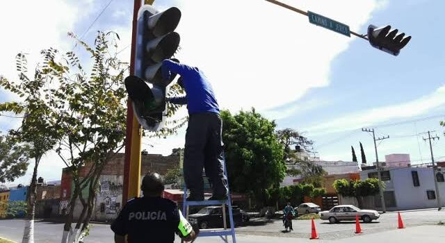 En Zamora, recorrerán algunos semáforos para agilizar la vialidad