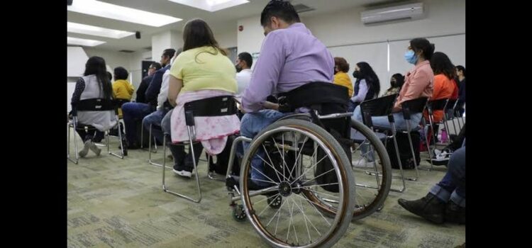 Disminuye población con alguna discapacidad en Michoacán