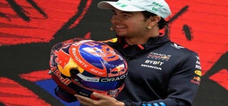 Checo Pérez usará en México un casco inspirado en la Lucha Libre