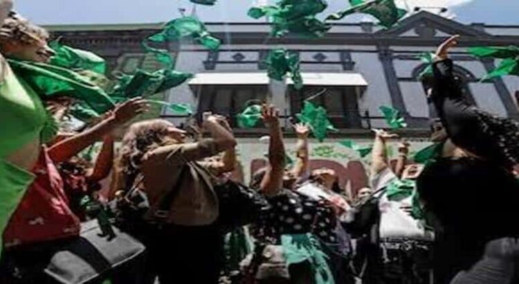 Tras despenalización, 2 mujeres han solicitado abortar en Michoacán