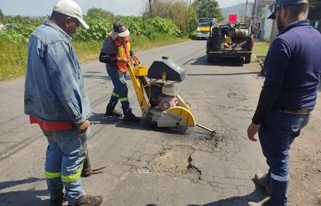 Mejora Zamora cerca de 4 mil metros cuadrados de vialidades
