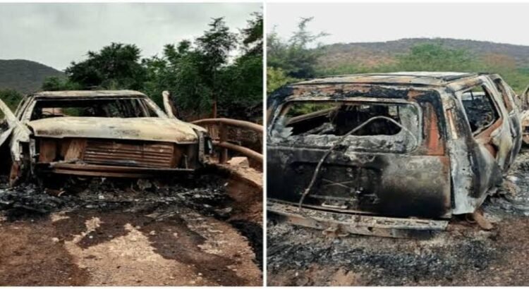 Rescatan cuerpos calcinados en interior de camioneta en Michoacán; auto fue detonado por artefacto explosivo improvisado