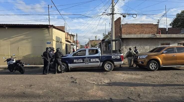 Atacan sujetos armados una casa en Zamora