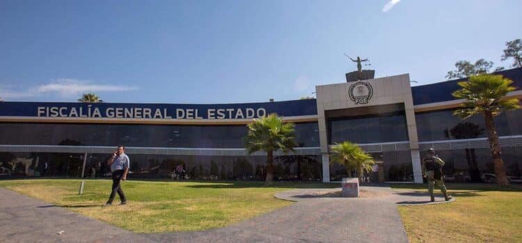 Investiga FGE presuntos sobornos en Zamora y separa a supuestos funcionarios implicados