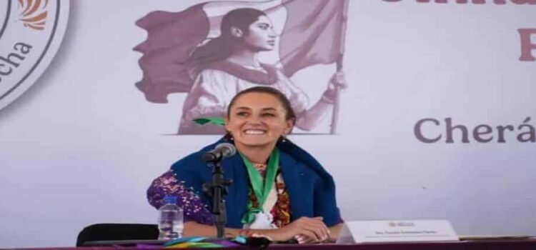 Sheinbaum anuncia programa nacional de estufas eficientes de leña