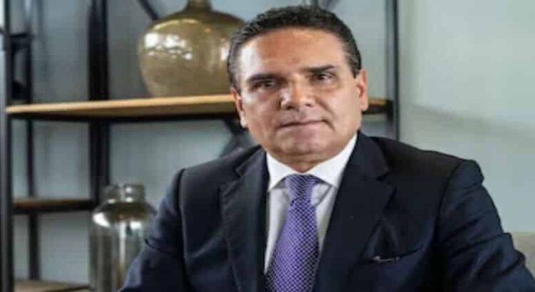 Juez frena captura de Silvano Aureoles, ex gobernador de Michoacán