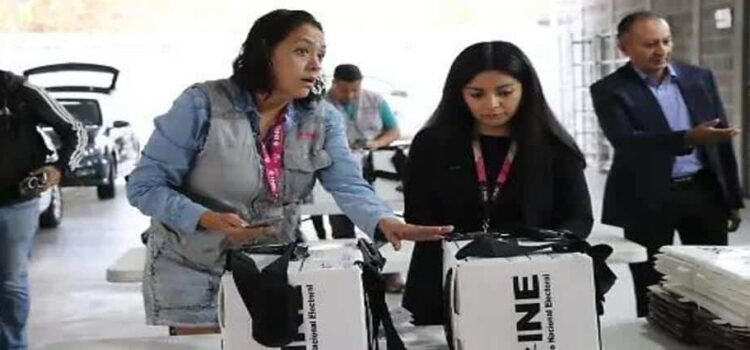Arranca INE Michoacán distribución de paquetes electorales a presidencias de casillas