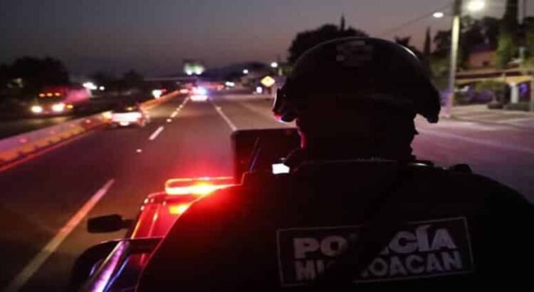 Buscan garantizar pensión para hijos de policías caídos en Michoacán