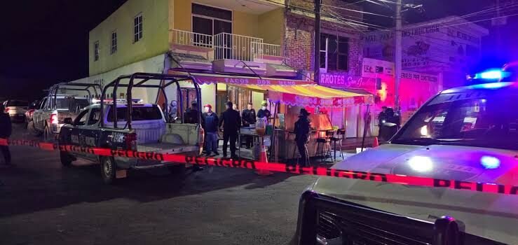 Hieren a balazos a vendedor de tacos en Zamora