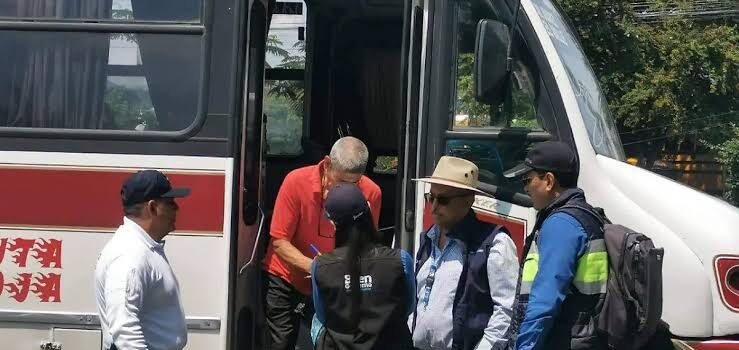 Revisan condiciones del transporte público en Zamora