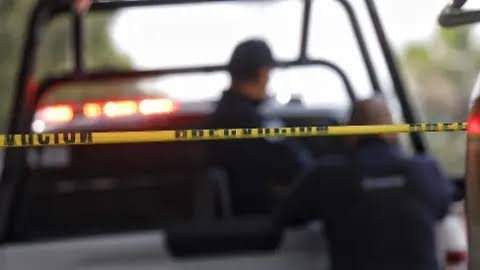 Muere joven dentro de taquería tras ser perseguido en fraccionamiento de Zamora