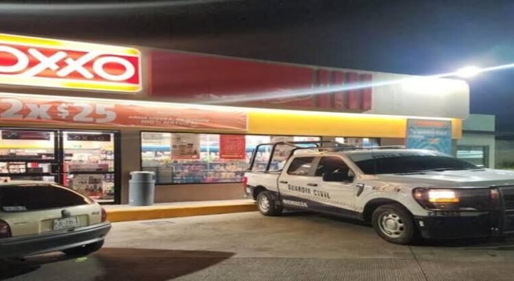 Tiendas Oxxo agradecen a C5 Michoacán por baja en robos