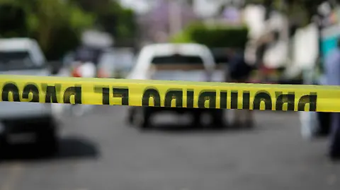 Localizan 3 cadáveres baleados en terracería de Jacona-Zamora