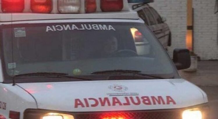Emboscan a policías en Parácuaro; un muerto y 2 lesionados