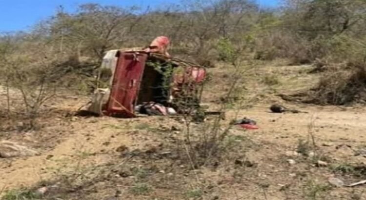 Muere productor de aguacate por explosión de narcomina en Michoacán