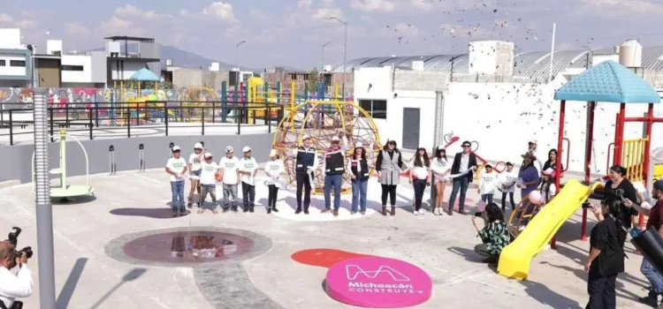 Inauguran en Zamora parque infantil con inversión estatal y municipal