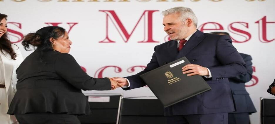 Destaca Gobierno de Michoacán pago puntual de 114 quincenas al magisterio