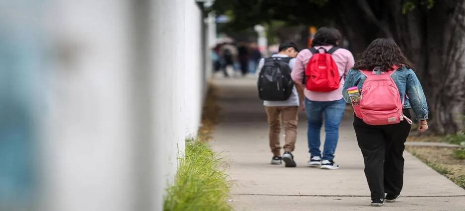 Michoacán registra una reducción de más de 64 mil estudiantes en una década