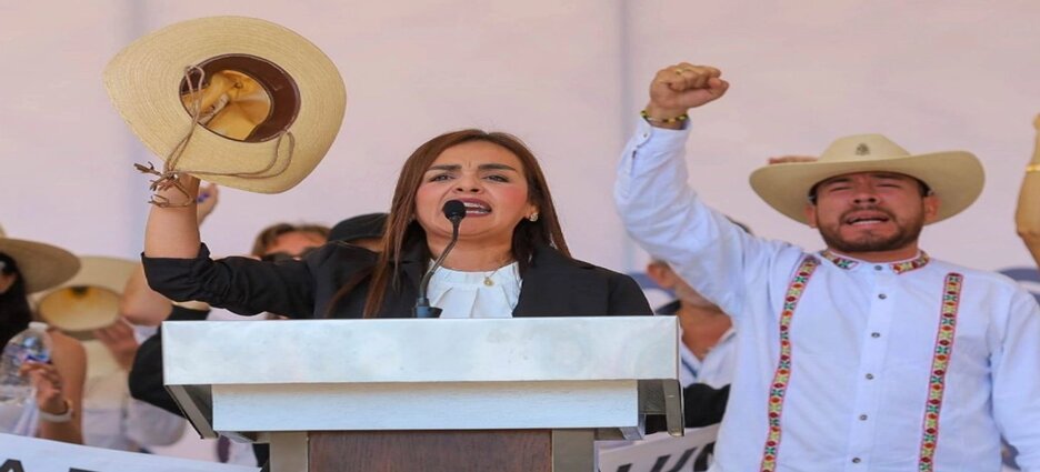 Fiscalía de Michoacán exige a Grecia Quiroz entregar celulares de Carlos Manzo